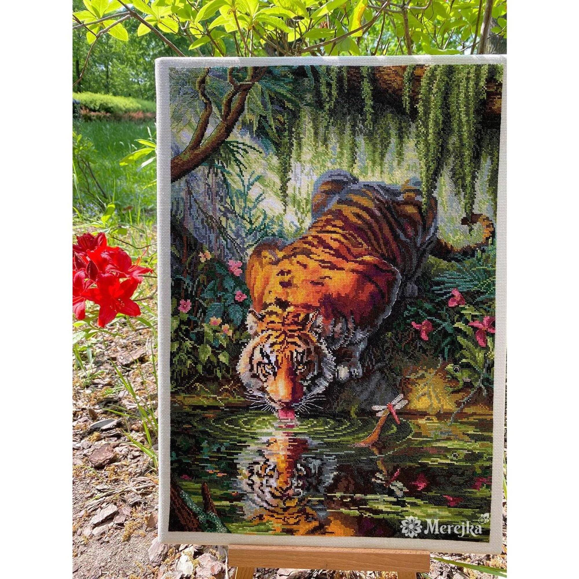 Merejka® Aurora’s Garden Counted Cross Stitch Kit